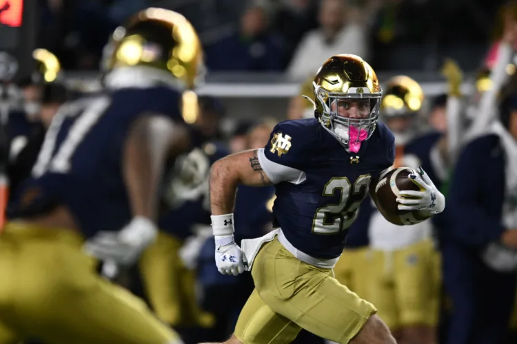 No. 4 Notre Dame Seeking Faster Start To Season As It Opens Against Wisconsin At Lambeau Field
